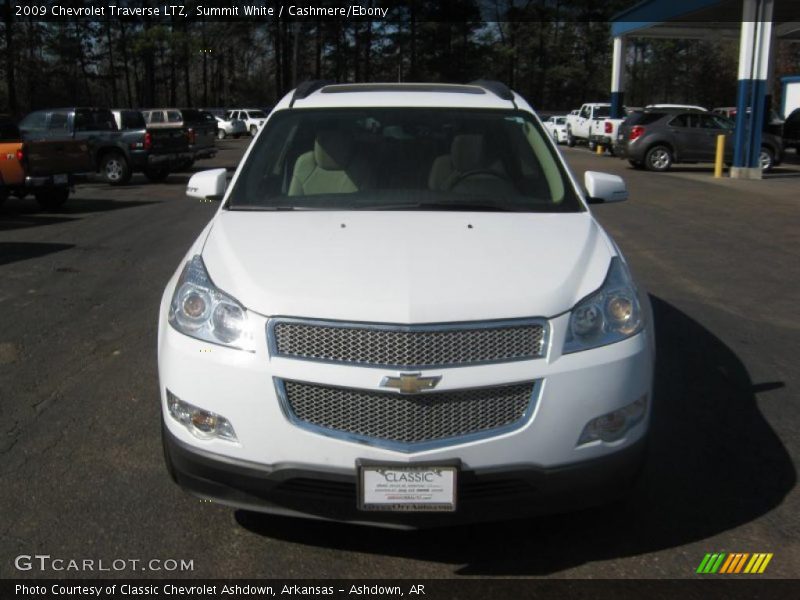 Summit White / Cashmere/Ebony 2009 Chevrolet Traverse LTZ