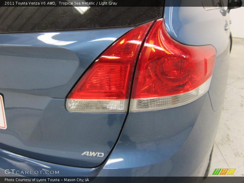Tropical Sea Metallic / Light Gray 2011 Toyota Venza V6 AWD