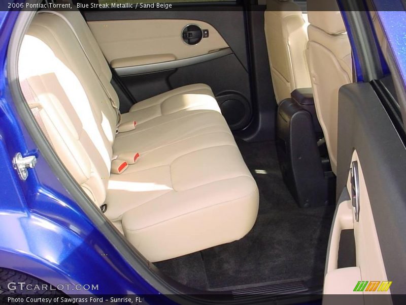 Blue Streak Metallic / Sand Beige 2006 Pontiac Torrent