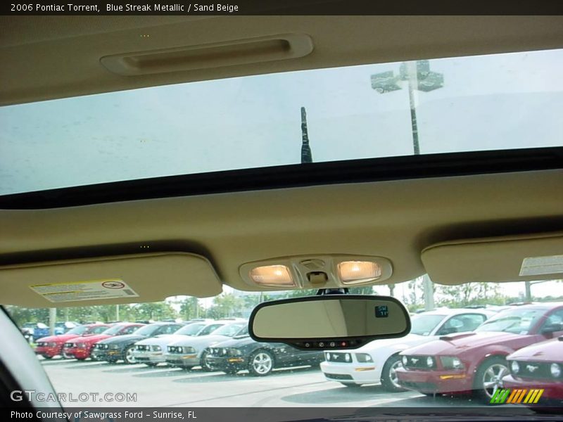 Blue Streak Metallic / Sand Beige 2006 Pontiac Torrent
