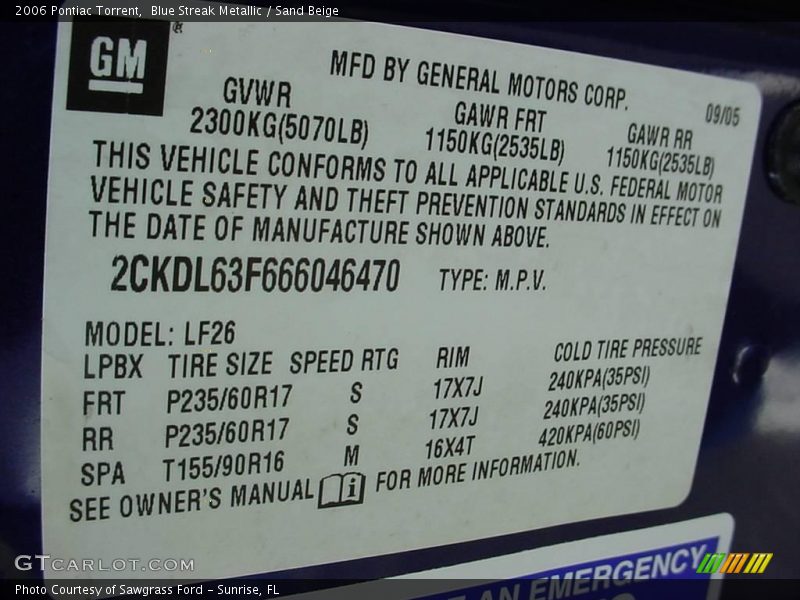 Blue Streak Metallic / Sand Beige 2006 Pontiac Torrent