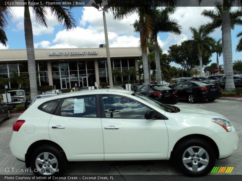 Phantom White / Black 2010 Nissan Rogue S
