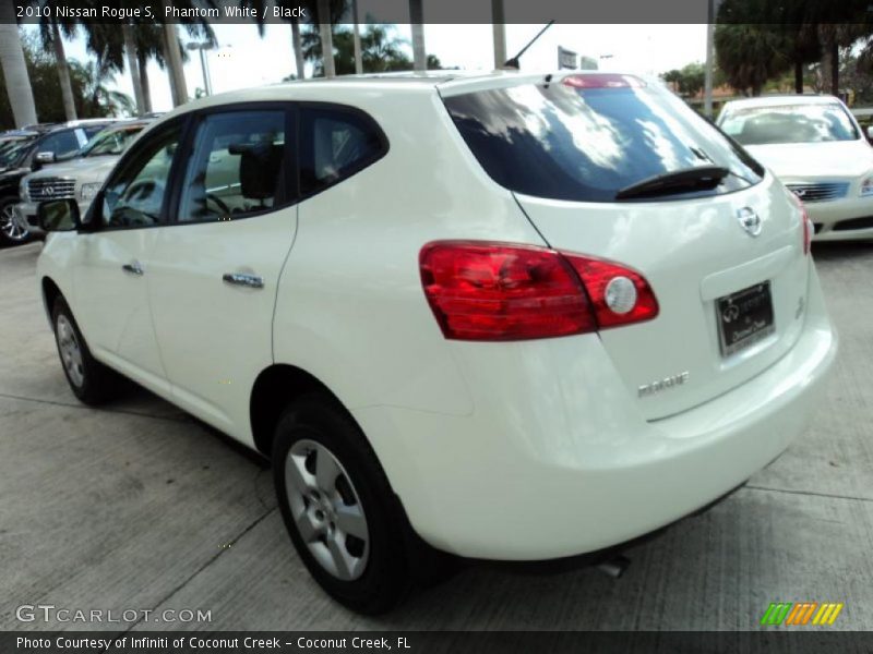 Phantom White / Black 2010 Nissan Rogue S