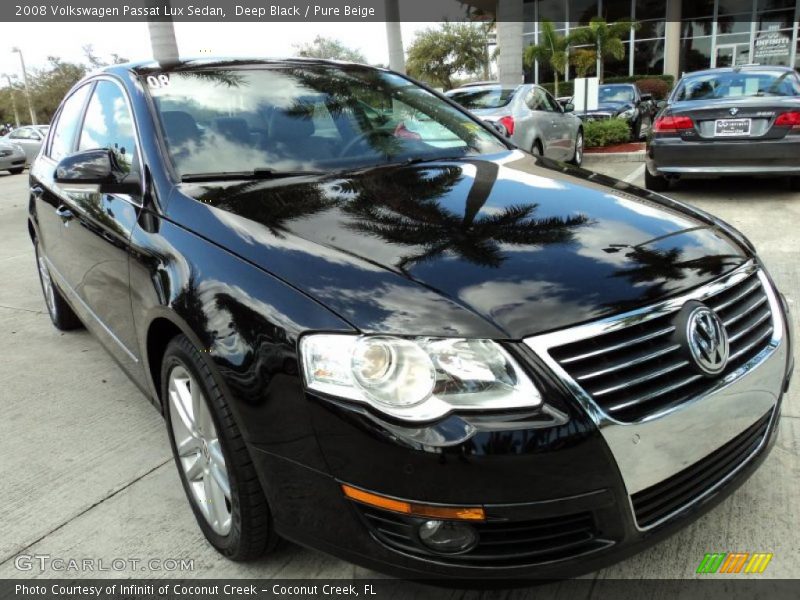 Deep Black / Pure Beige 2008 Volkswagen Passat Lux Sedan