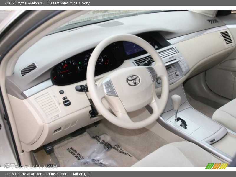 Desert Sand Mica / Ivory 2006 Toyota Avalon XL
