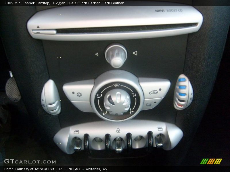Oxygen Blue / Punch Carbon Black Leather 2009 Mini Cooper Hardtop