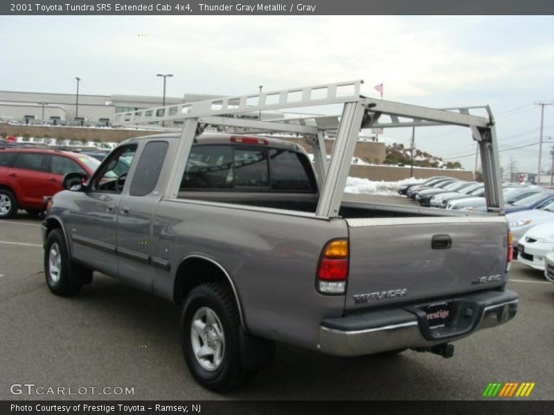 Thunder Gray Metallic / Gray 2001 Toyota Tundra SR5 Extended Cab 4x4