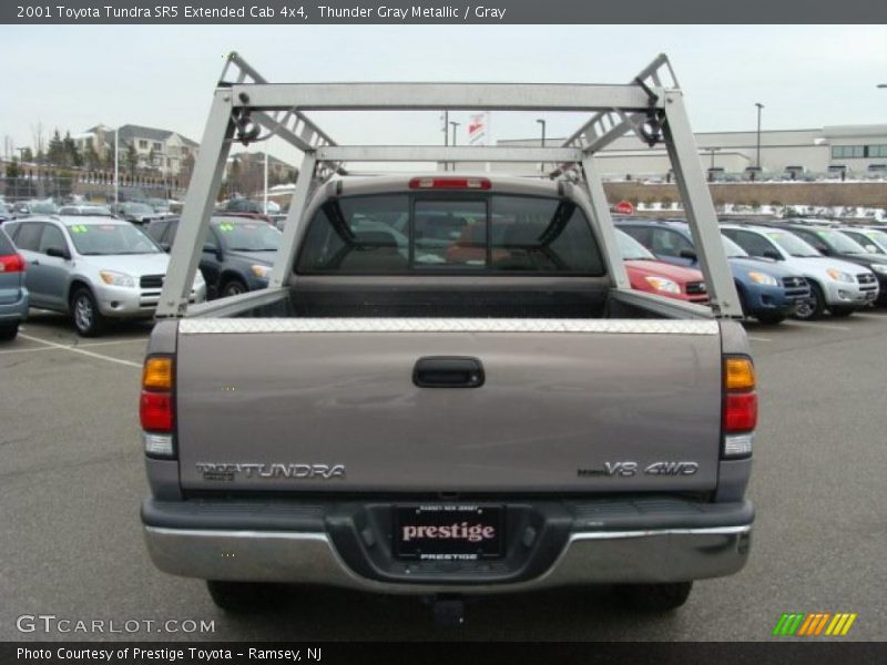 Thunder Gray Metallic / Gray 2001 Toyota Tundra SR5 Extended Cab 4x4