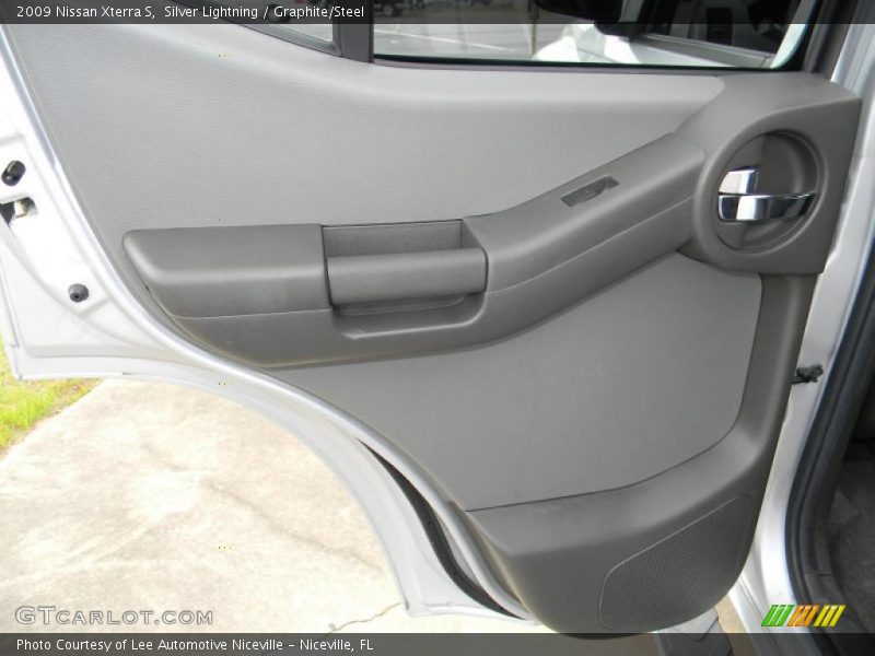 Silver Lightning / Graphite/Steel 2009 Nissan Xterra S