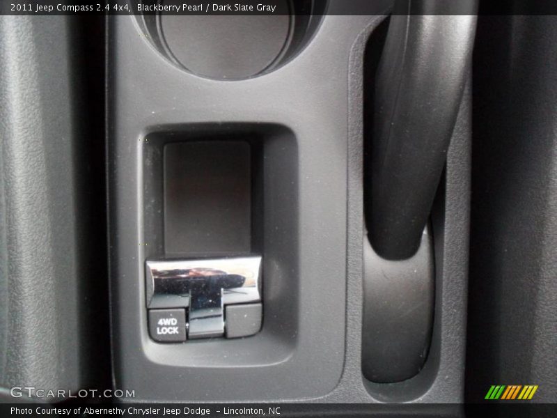 Blackberry Pearl / Dark Slate Gray 2011 Jeep Compass 2.4 4x4