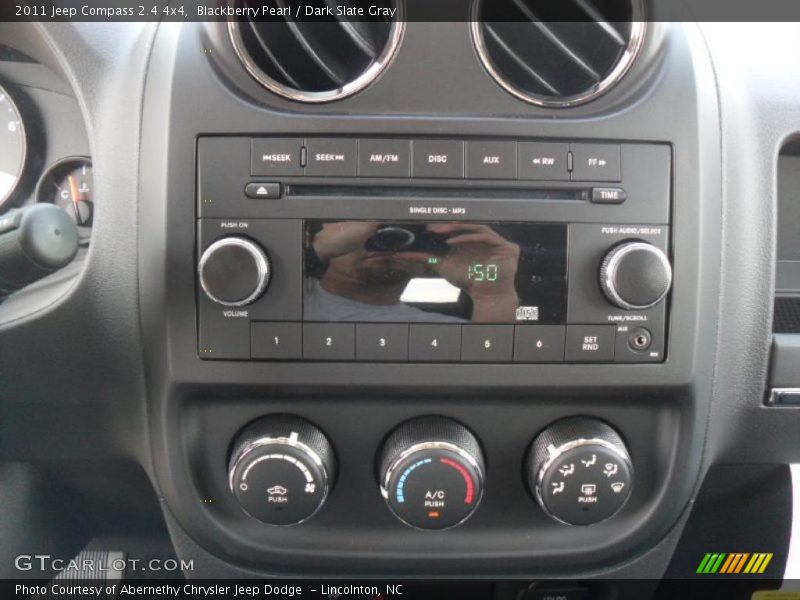 Controls of 2011 Compass 2.4 4x4