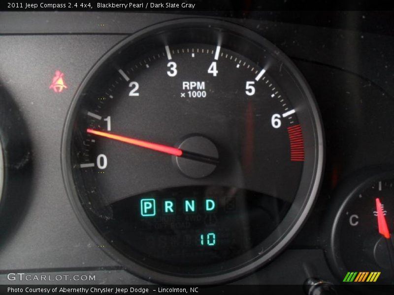 Blackberry Pearl / Dark Slate Gray 2011 Jeep Compass 2.4 4x4