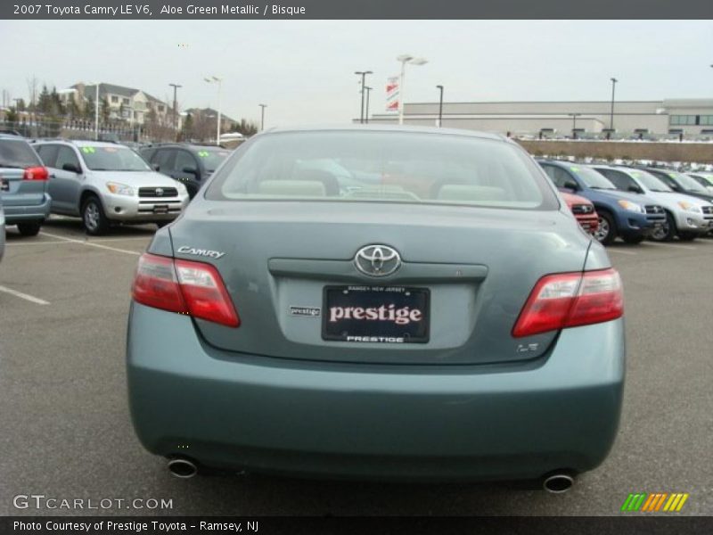 Aloe Green Metallic / Bisque 2007 Toyota Camry LE V6