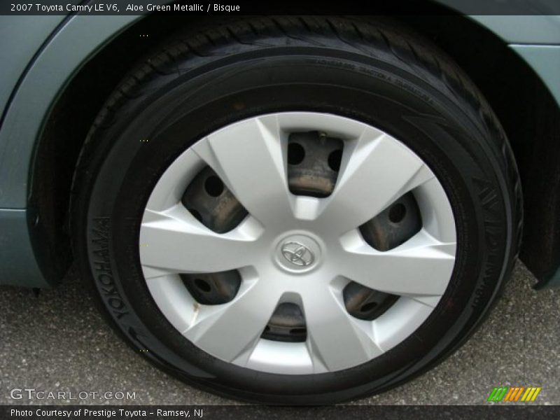 Aloe Green Metallic / Bisque 2007 Toyota Camry LE V6