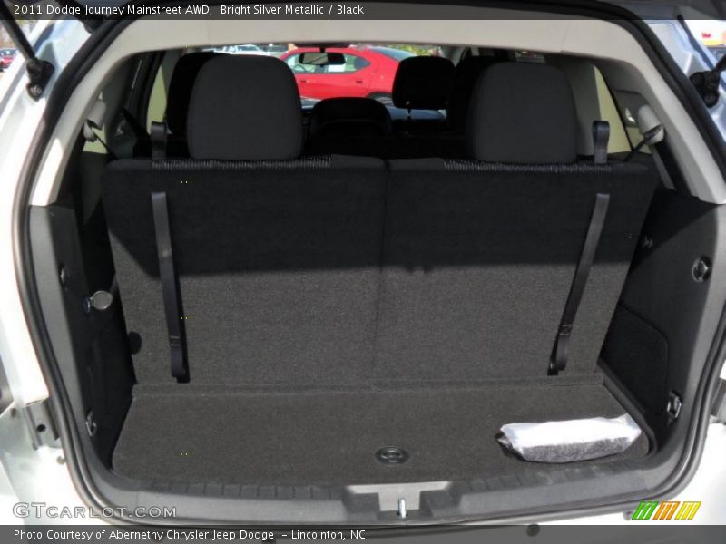  2011 Journey Mainstreet AWD Trunk