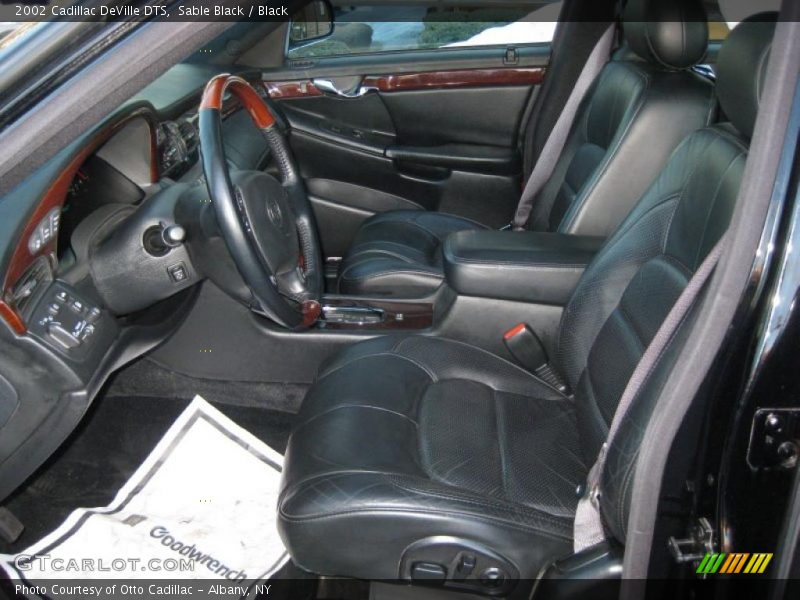  2002 DeVille DTS Black Interior