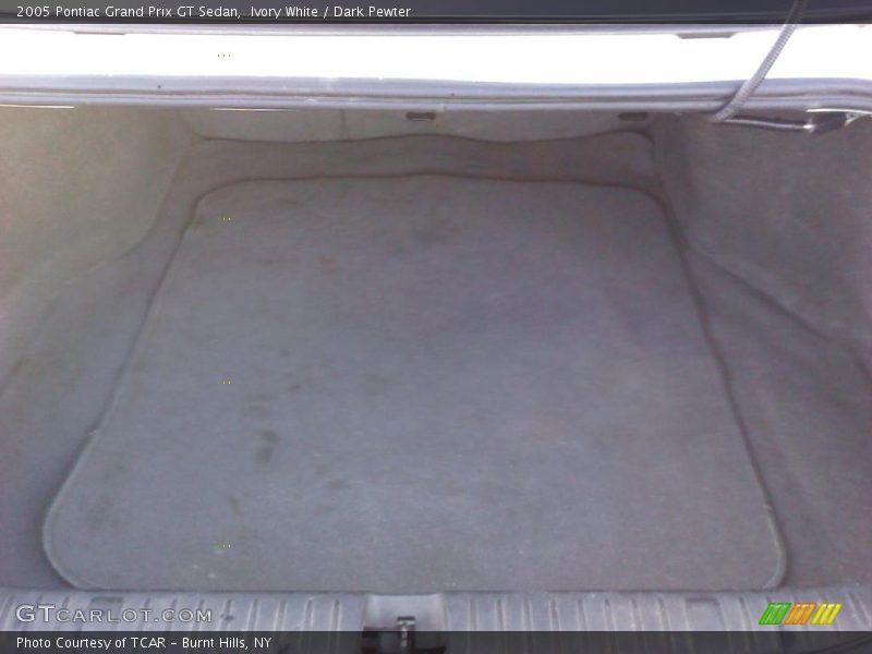 Ivory White / Dark Pewter 2005 Pontiac Grand Prix GT Sedan