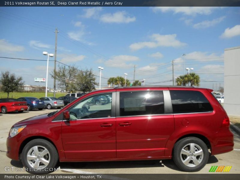 Deep Claret Red Metallic / Aero Gray 2011 Volkswagen Routan SE