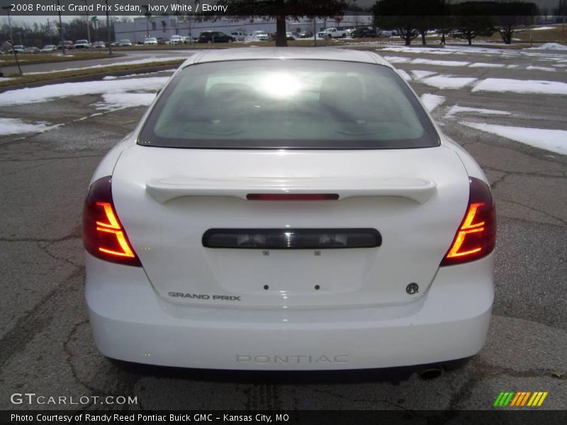 Ivory White / Ebony 2008 Pontiac Grand Prix Sedan