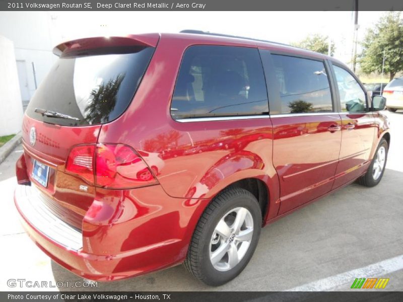 Deep Claret Red Metallic / Aero Gray 2011 Volkswagen Routan SE