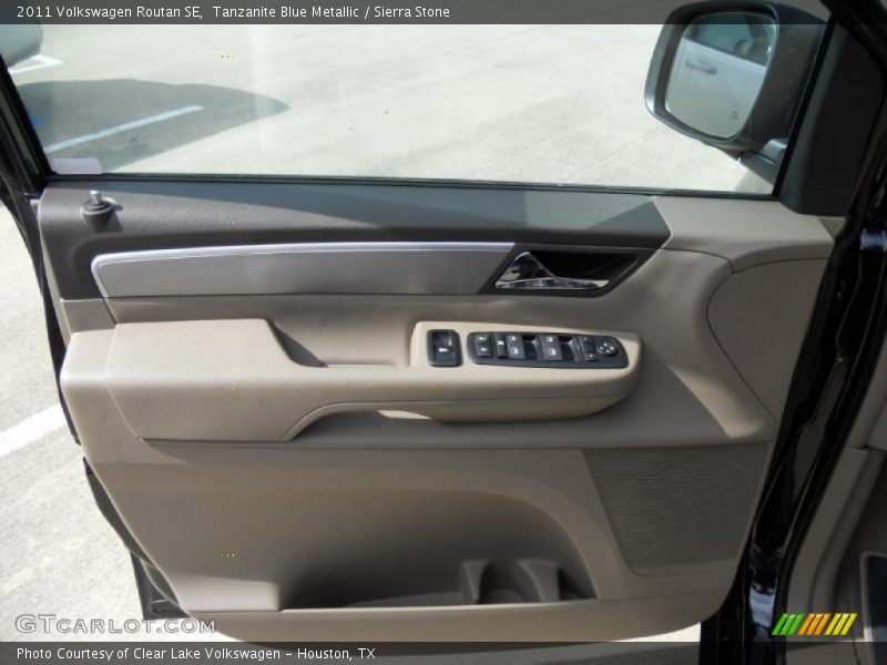 Tanzanite Blue Metallic / Sierra Stone 2011 Volkswagen Routan SE