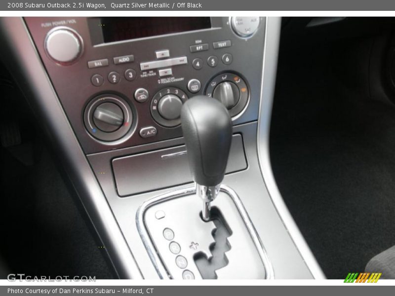 Quartz Silver Metallic / Off Black 2008 Subaru Outback 2.5i Wagon