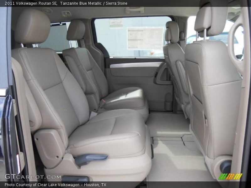 Tanzanite Blue Metallic / Sierra Stone 2011 Volkswagen Routan SE