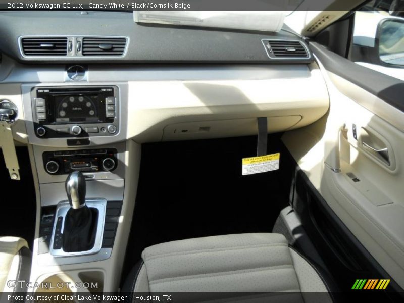 Candy White / Black/Cornsilk Beige 2012 Volkswagen CC Lux