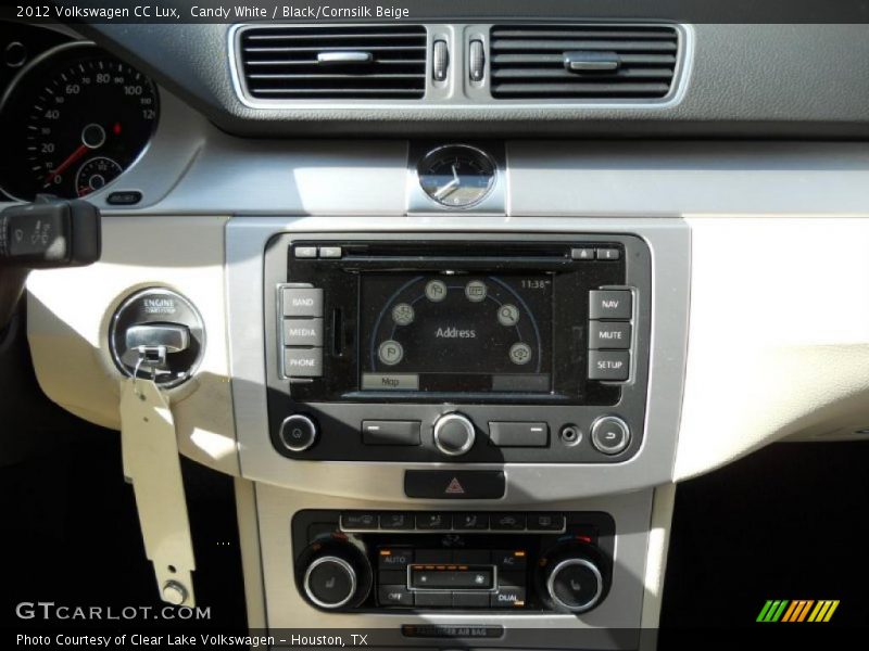 Candy White / Black/Cornsilk Beige 2012 Volkswagen CC Lux