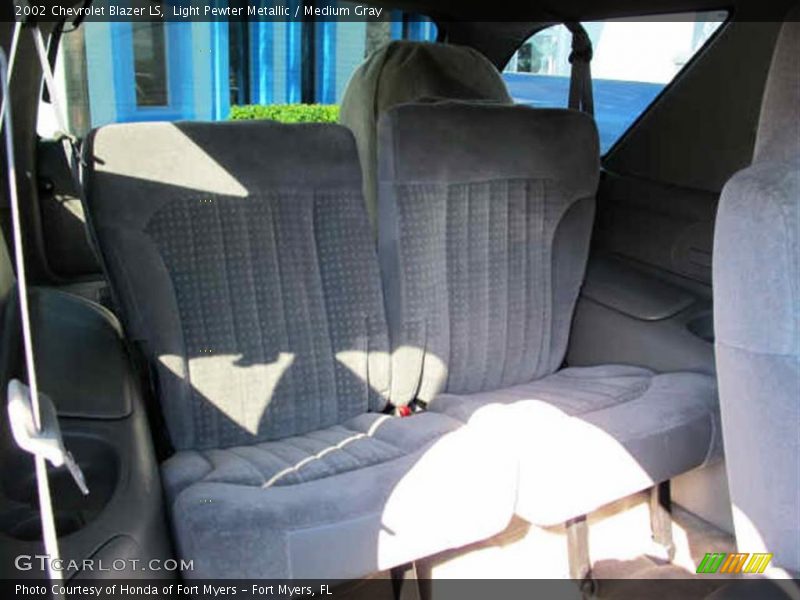 Light Pewter Metallic / Medium Gray 2002 Chevrolet Blazer LS