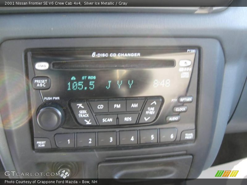 Silver Ice Metallic / Gray 2001 Nissan Frontier SE V6 Crew Cab 4x4