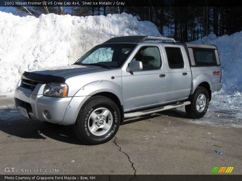 Silver Ice Metallic / Gray 2001 Nissan Frontier SE V6 Crew Cab 4x4