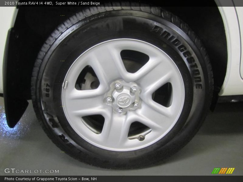 Super White / Sand Beige 2010 Toyota RAV4 I4 4WD