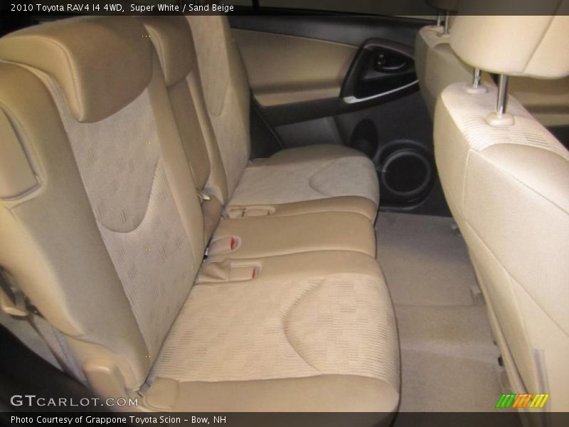 Super White / Sand Beige 2010 Toyota RAV4 I4 4WD