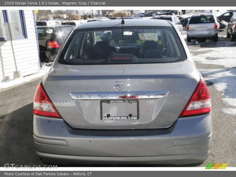 Magnetic Gray / Charcoal 2009 Nissan Versa 1.8 S Sedan