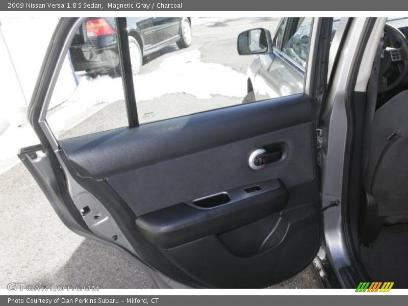 Magnetic Gray / Charcoal 2009 Nissan Versa 1.8 S Sedan