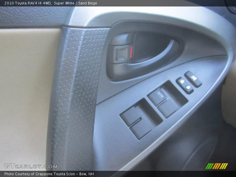 Super White / Sand Beige 2010 Toyota RAV4 I4 4WD
