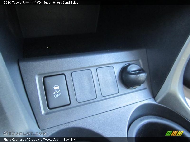 Super White / Sand Beige 2010 Toyota RAV4 I4 4WD