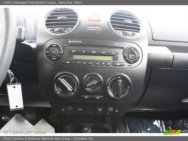 Salsa Red / Black 2008 Volkswagen New Beetle S Coupe