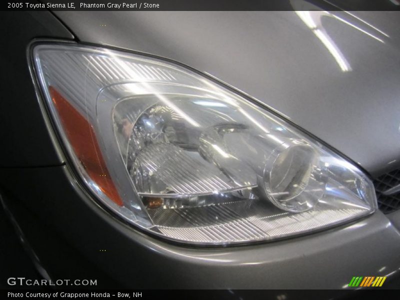 Phantom Gray Pearl / Stone 2005 Toyota Sienna LE