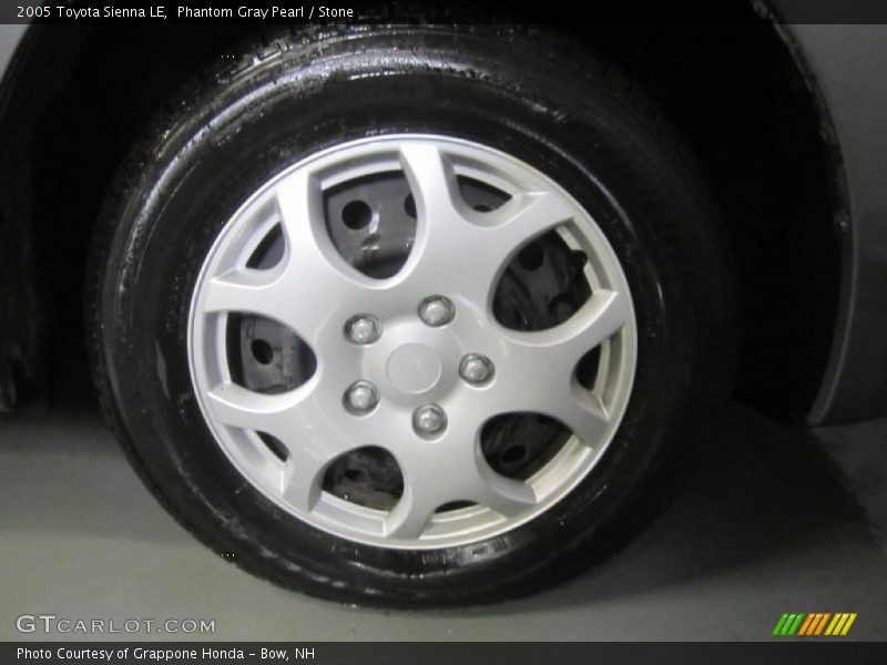 Phantom Gray Pearl / Stone 2005 Toyota Sienna LE