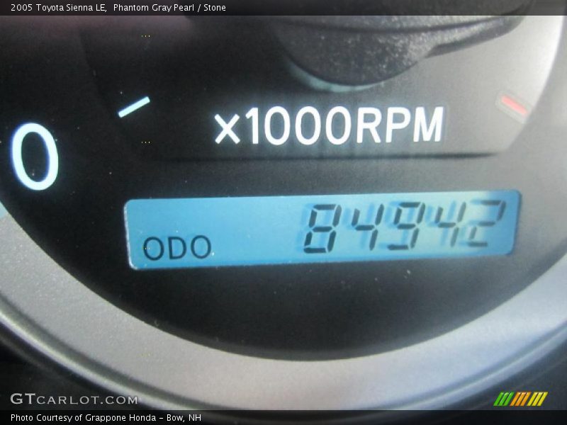 Phantom Gray Pearl / Stone 2005 Toyota Sienna LE