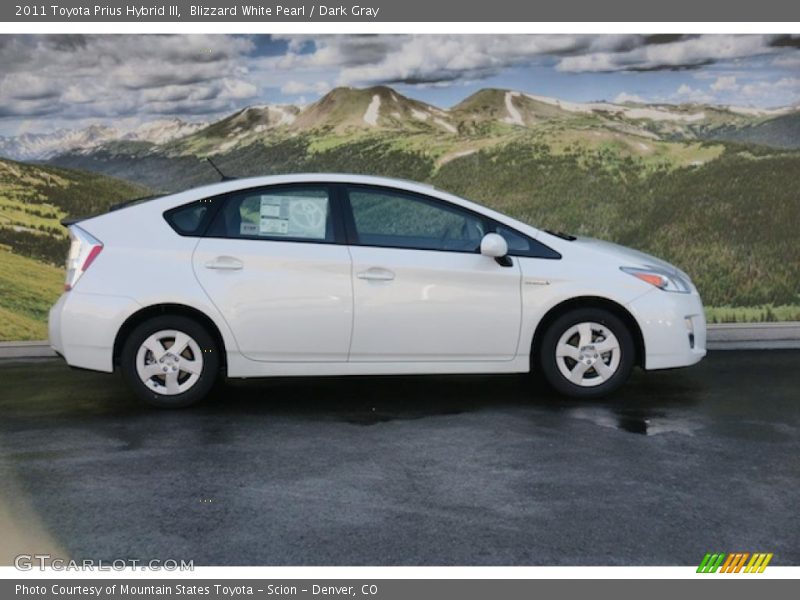  2011 Prius Hybrid III Blizzard White Pearl