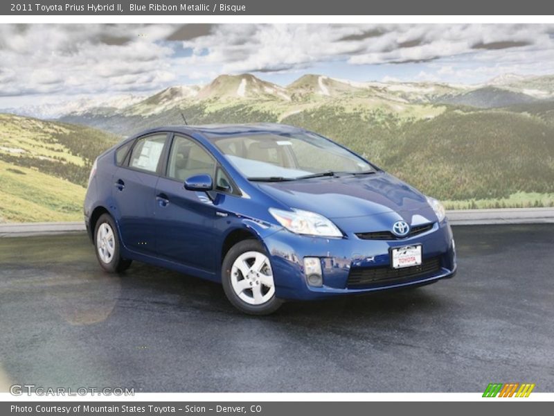 Front 3/4 View of 2011 Prius Hybrid II