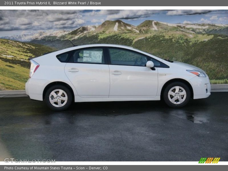 Blizzard White Pearl / Bisque 2011 Toyota Prius Hybrid II