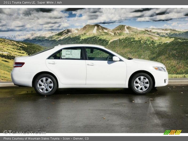 Super White / Ash 2011 Toyota Camry LE