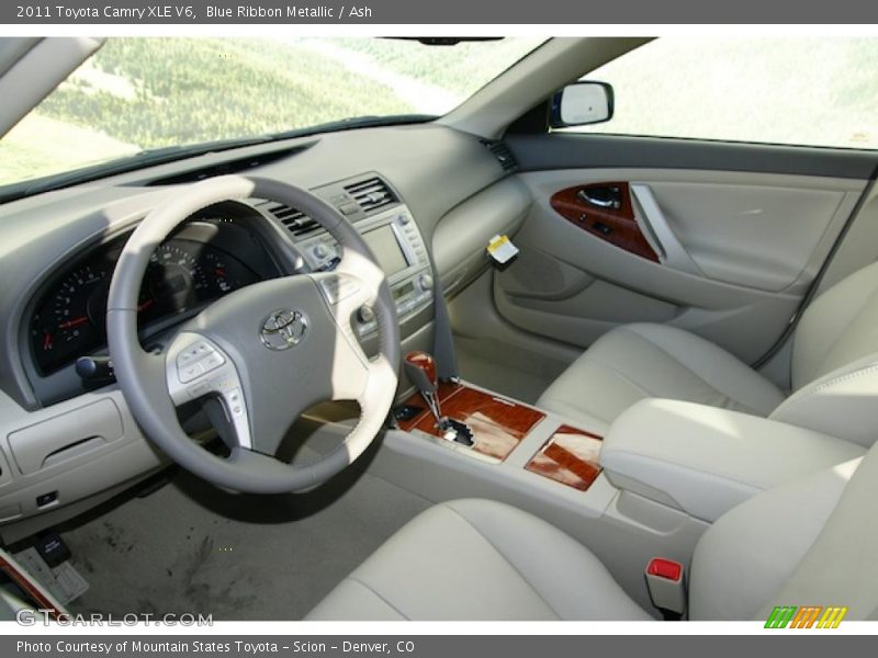 Blue Ribbon Metallic / Ash 2011 Toyota Camry XLE V6