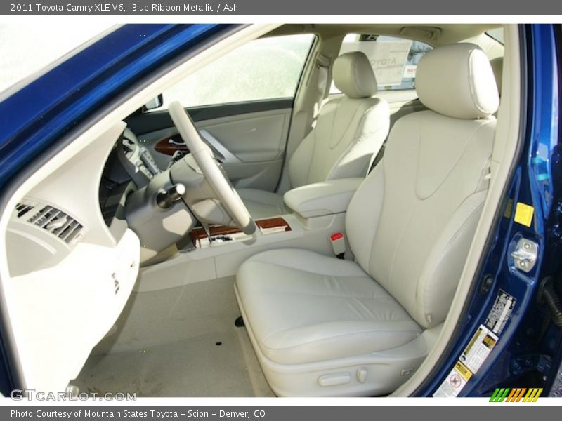 Blue Ribbon Metallic / Ash 2011 Toyota Camry XLE V6