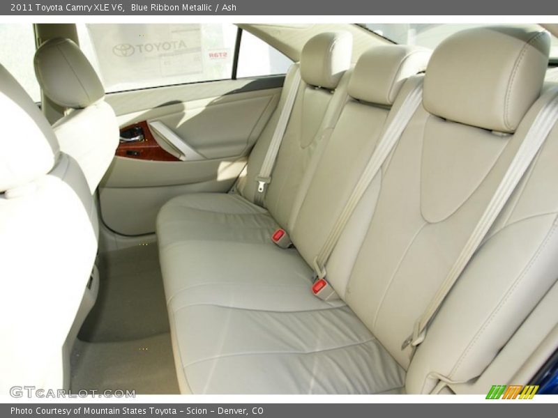Blue Ribbon Metallic / Ash 2011 Toyota Camry XLE V6
