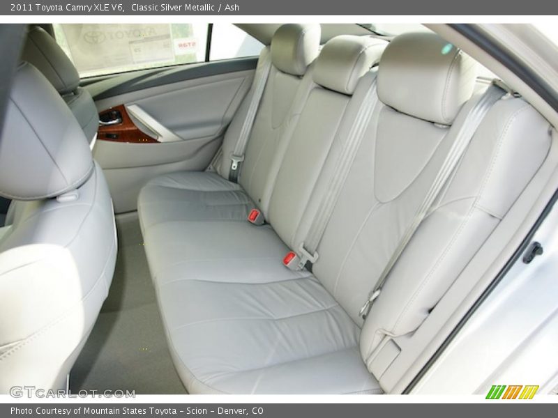 Classic Silver Metallic / Ash 2011 Toyota Camry XLE V6